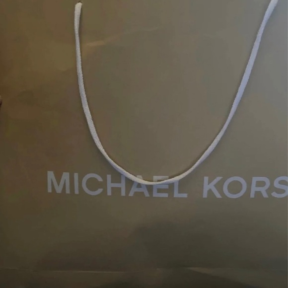 Michael Kors combo backpack - Picture 3 of 10